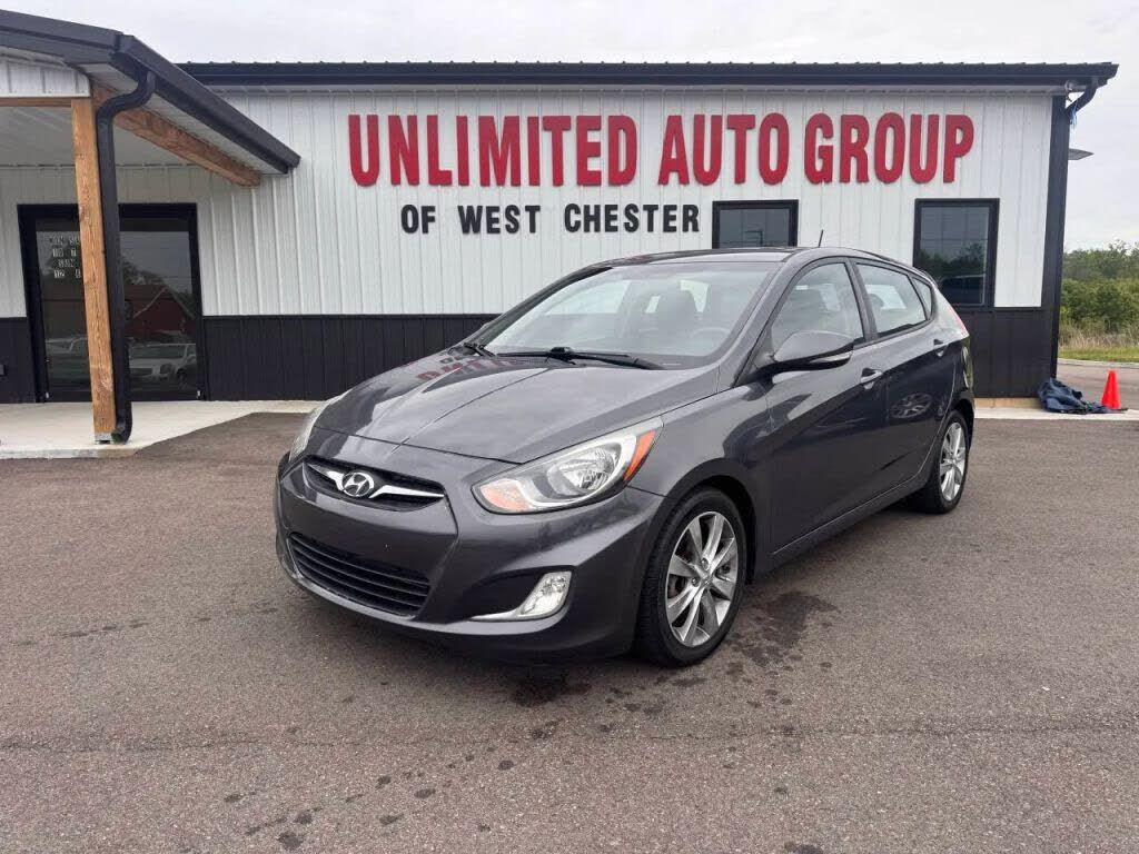 2013 HYUNDAI Accent