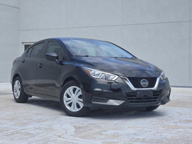 2021 NISSAN Versa