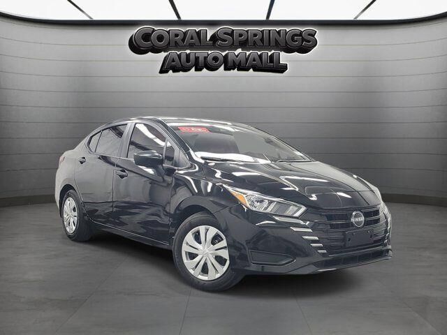 2023 NISSAN Versa