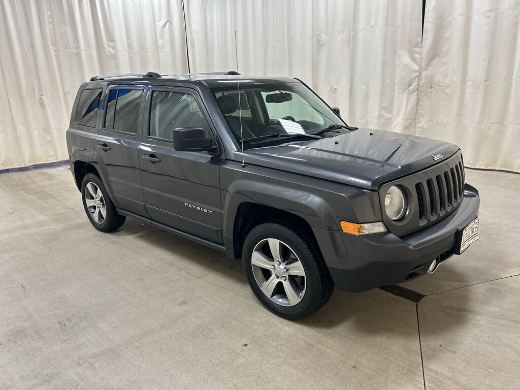 2017 JEEP Patriot