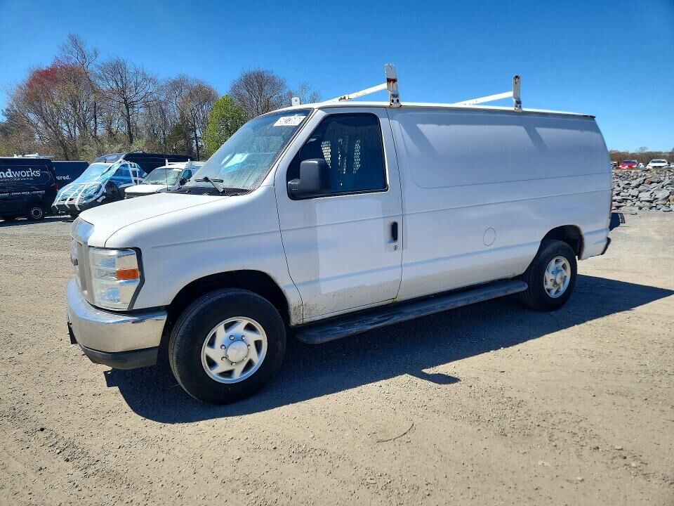 2011 FORD E-250