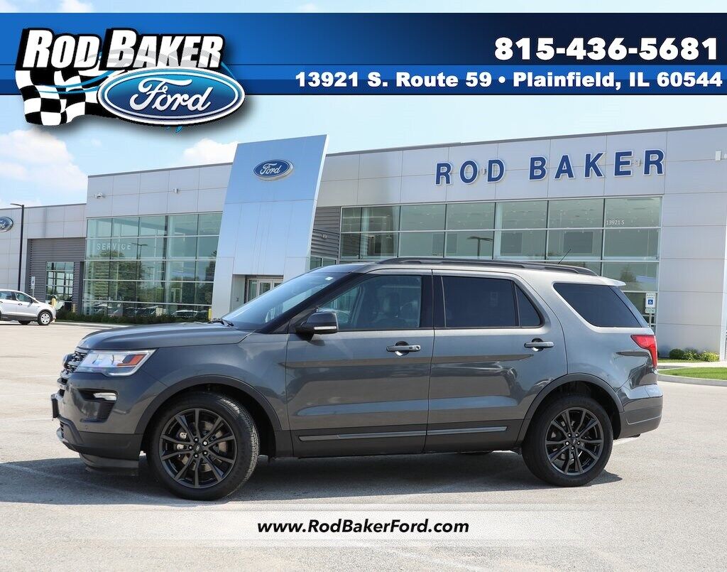 2018 FORD Explorer
