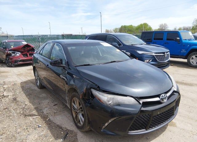 2017 TOYOTA Camry