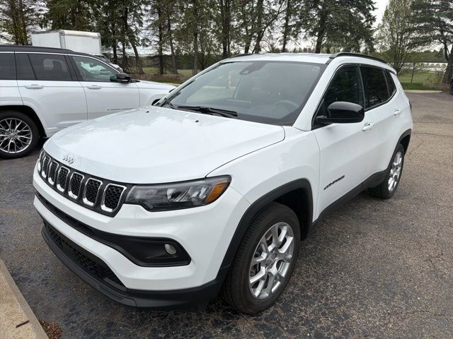 2024 JEEP Compass