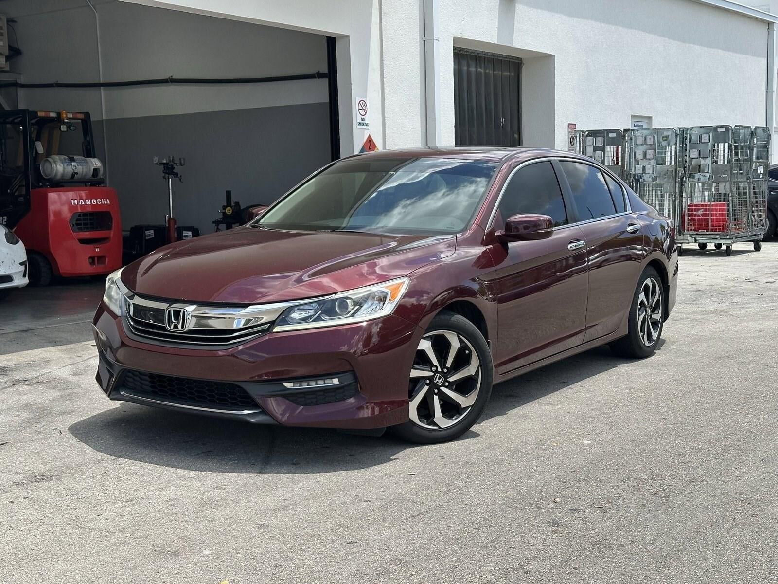 2016 HONDA Accord