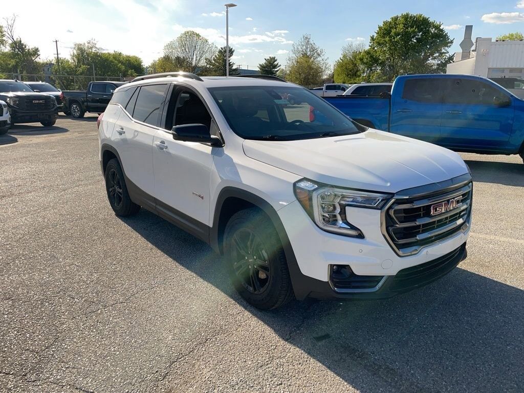 2023 GMC Terrain