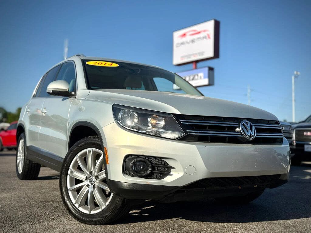 2014 VOLKSWAGEN Tiguan