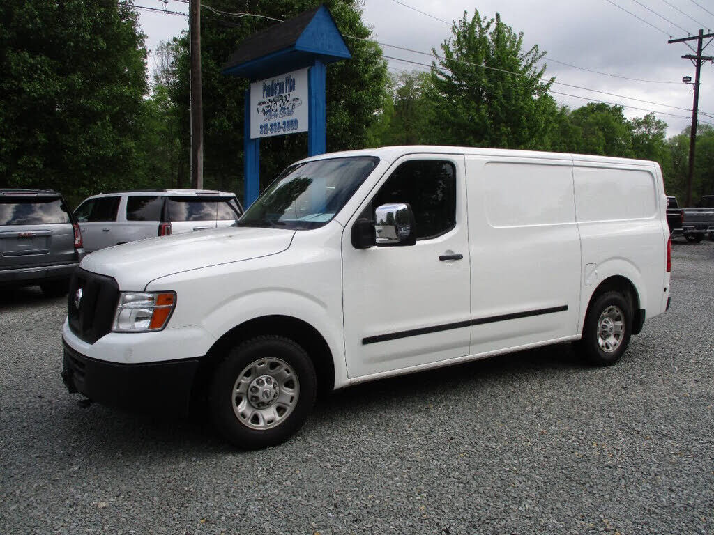 2018 NISSAN NV
