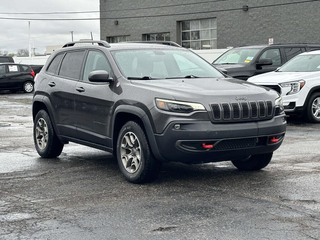 2020 JEEP Cherokee