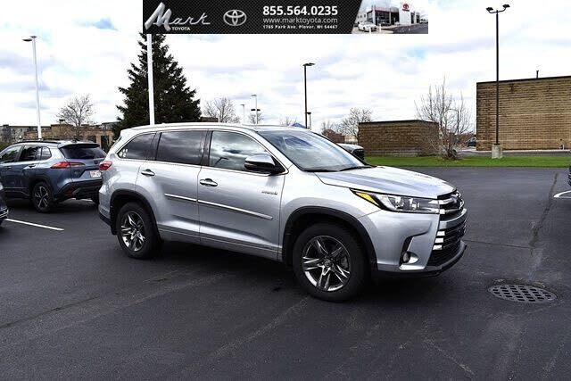 2017 TOYOTA Highlander
