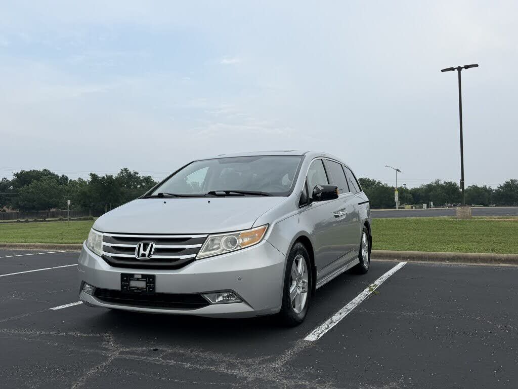 2012 HONDA Odyssey