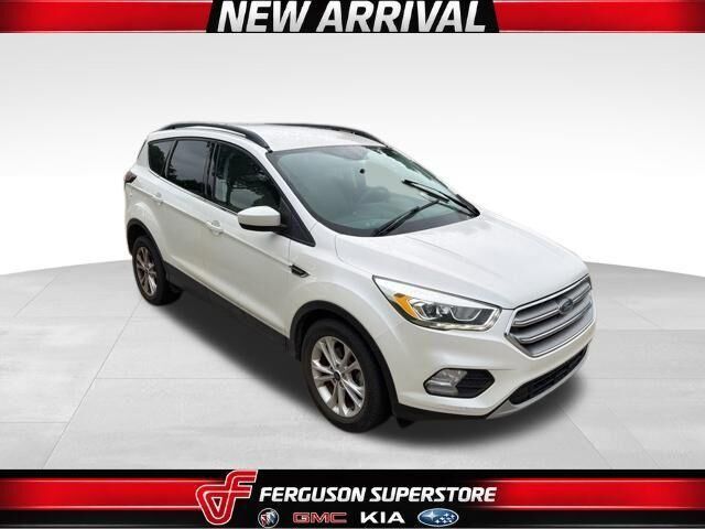 2017 FORD Escape