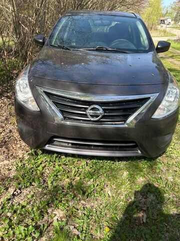 2015 NISSAN Versa