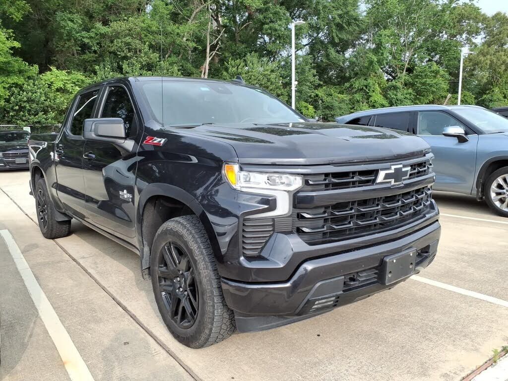 2023 CHEVROLET Silverado