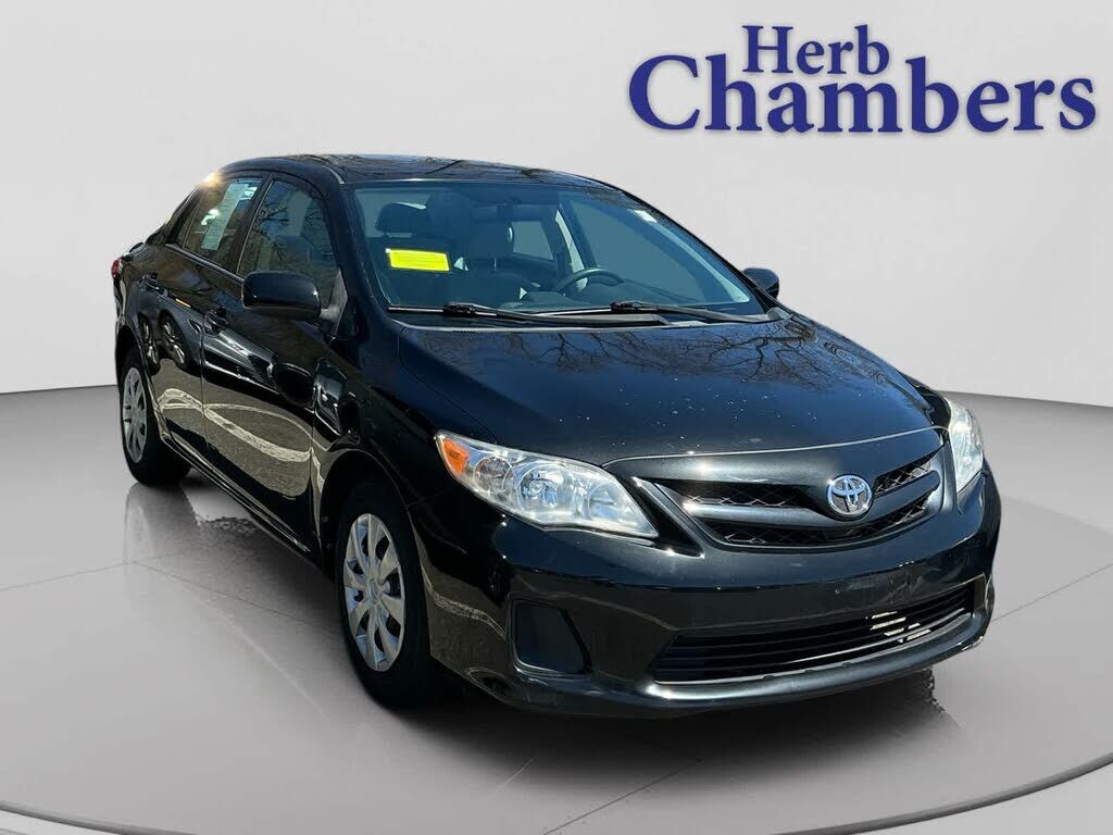 2013 TOYOTA Corolla