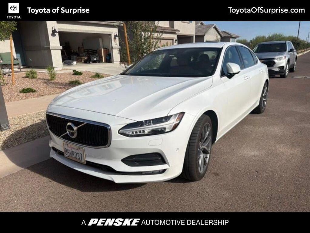 2018 VOLVO S90