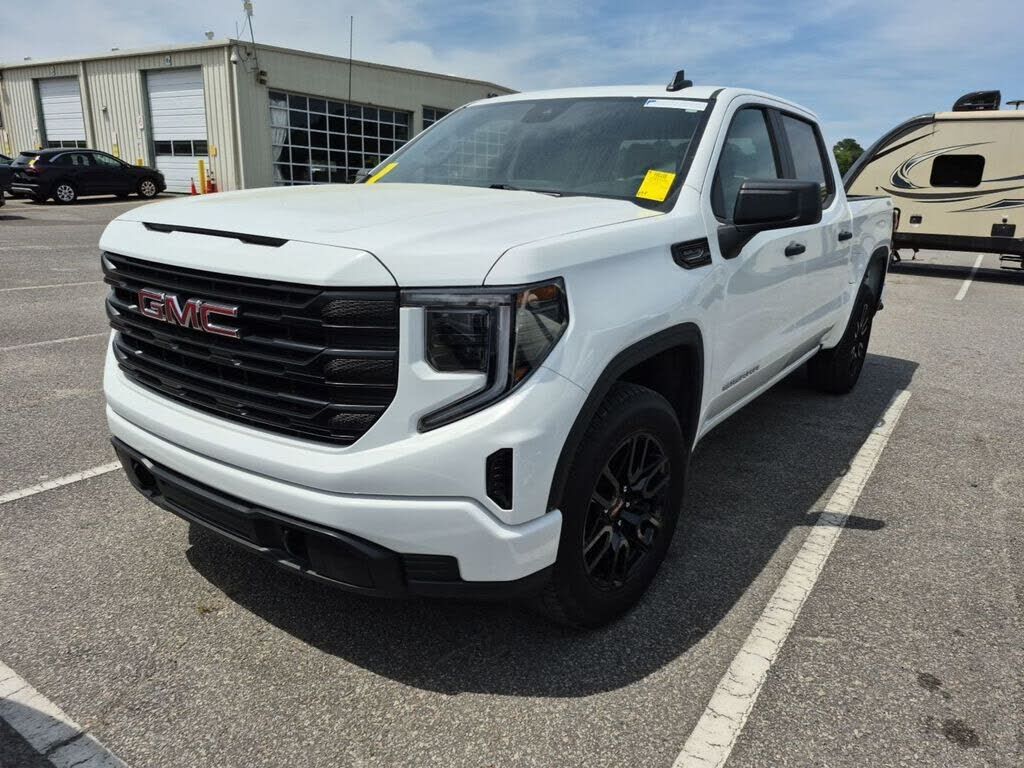 2024 GMC Sierra