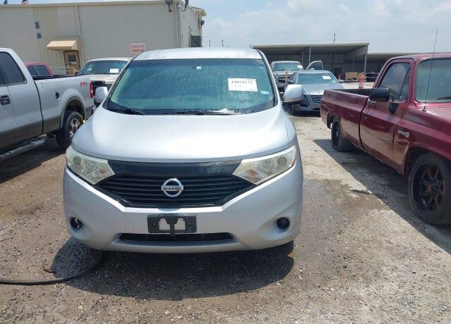2015 NISSAN Quest