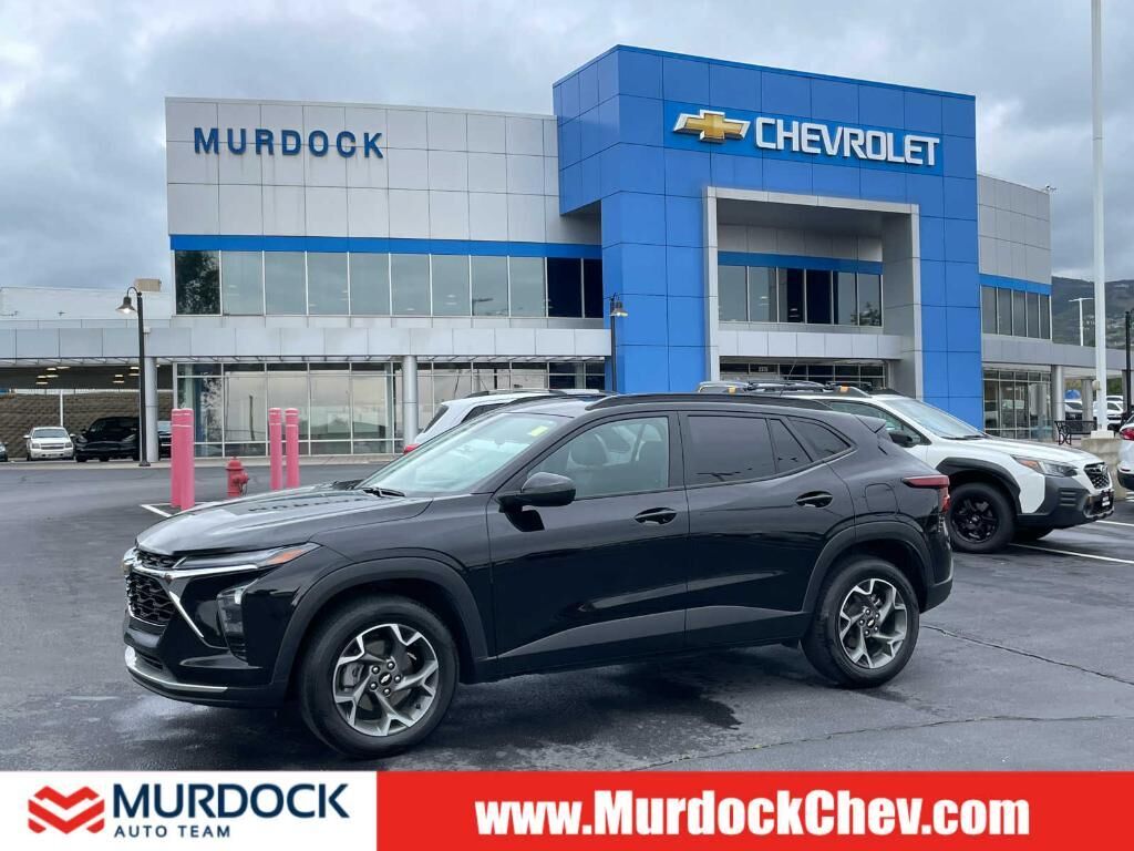 2024 CHEVROLET Trax