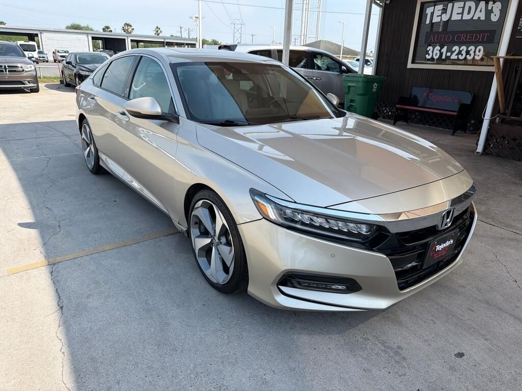 2018 HONDA Accord