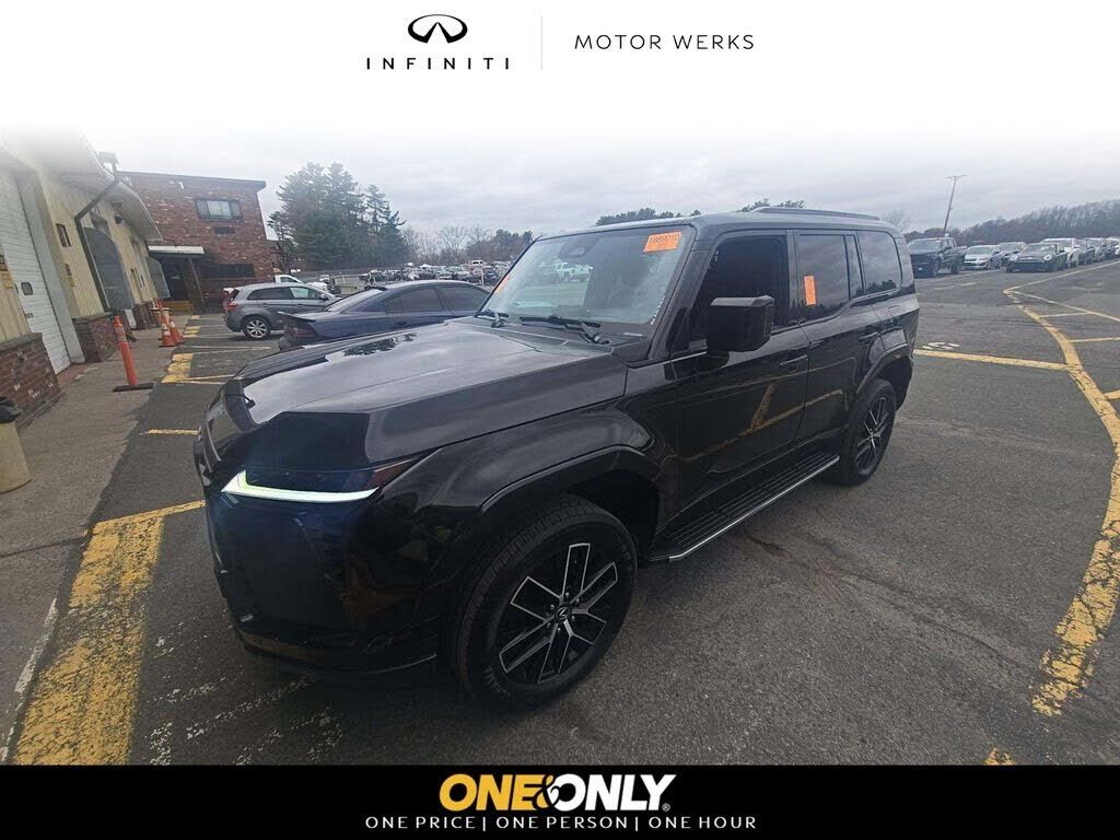 2024 LEXUS GX