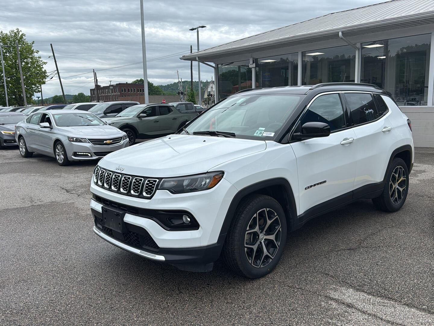 2024 JEEP Compass