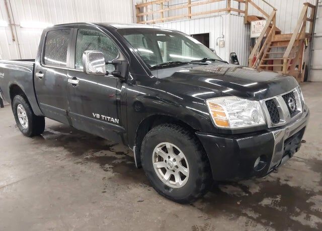 2005 NISSAN Titan