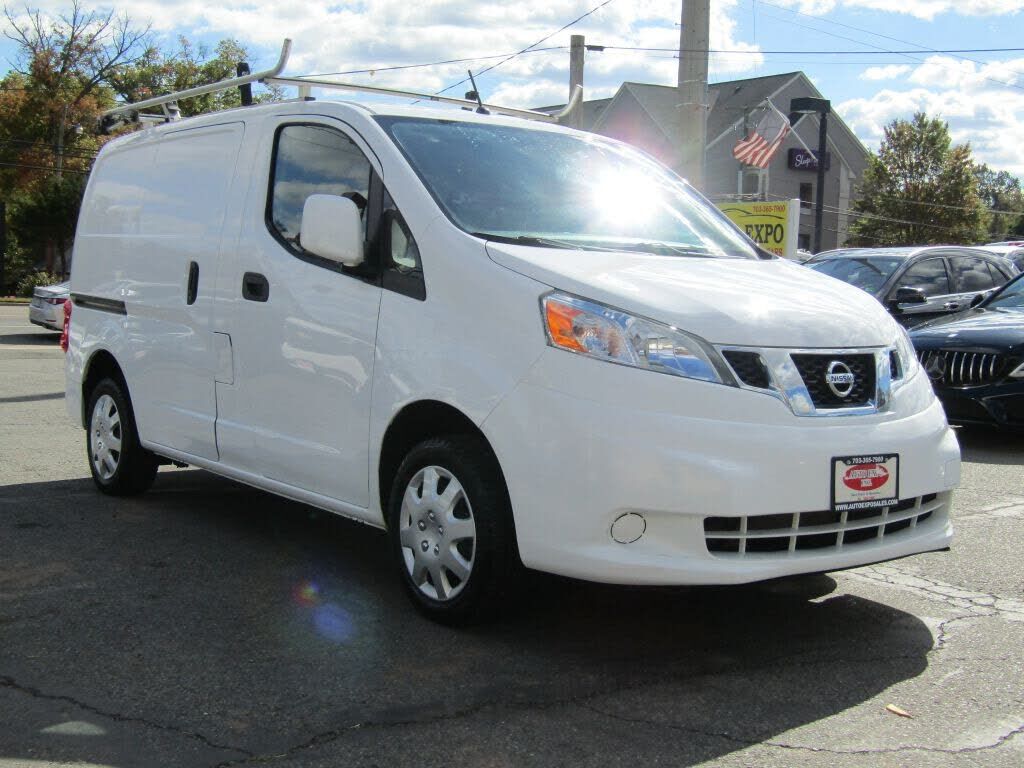 2019 NISSAN NV200