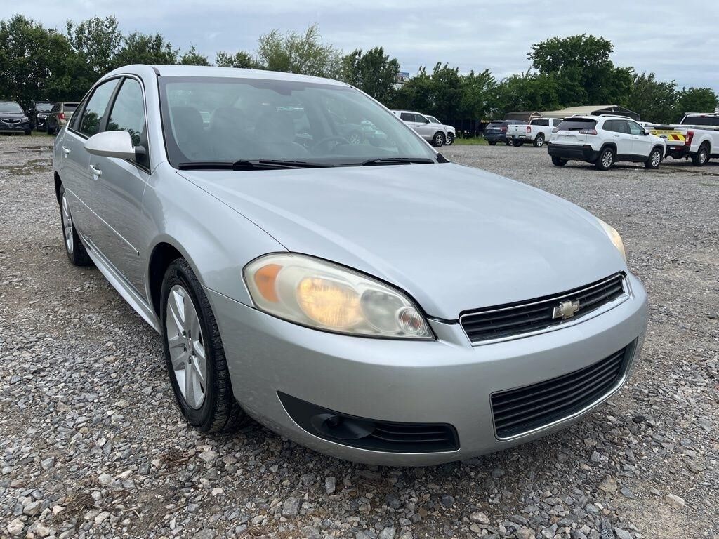 2011 CHEVROLET Impala