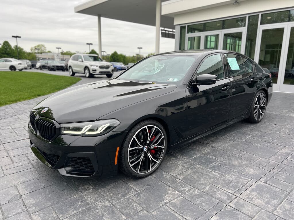 2023 BMW M5