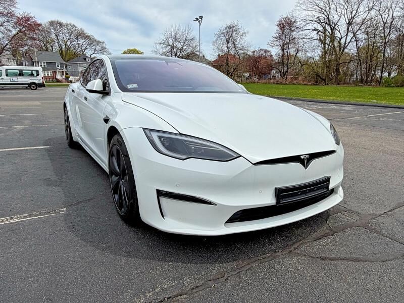 2022 TESLA Model S