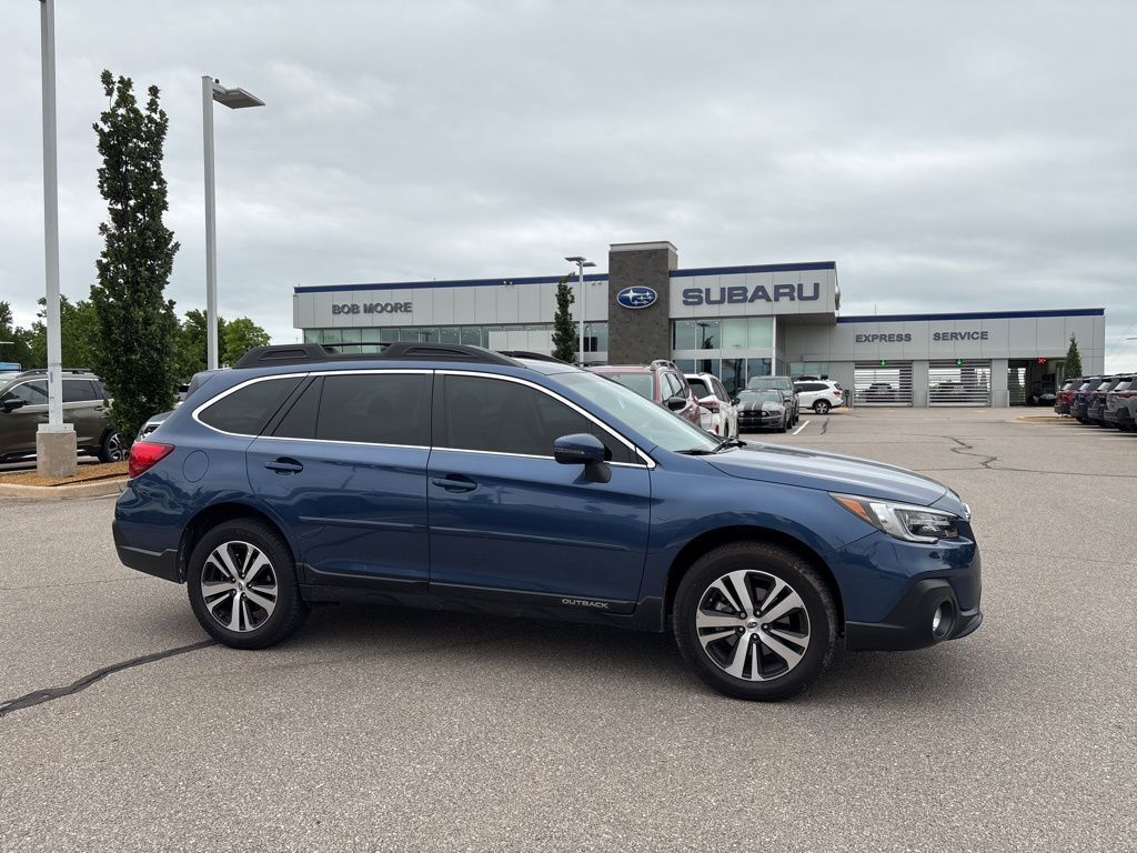 2019 SUBARU Outback