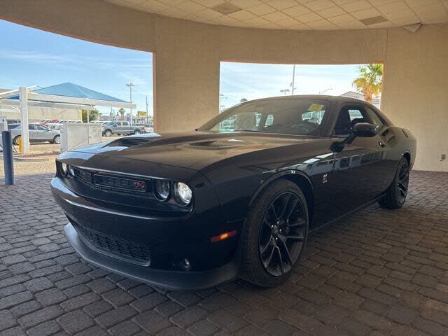 2020 DODGE Challenger