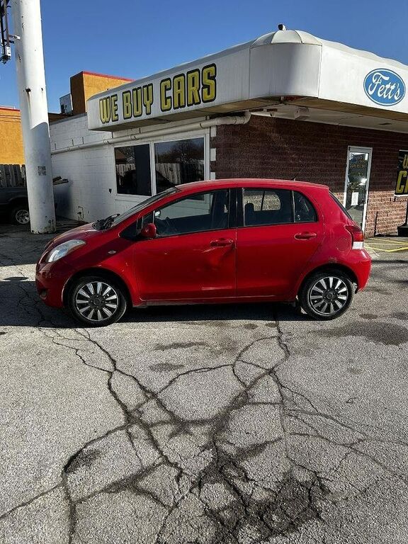 2009 TOYOTA Yaris