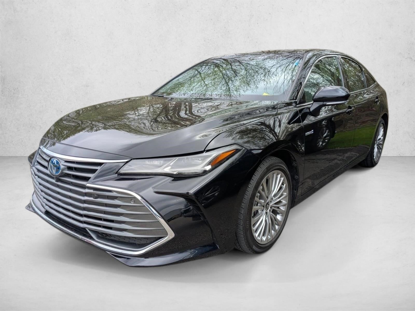 2020 TOYOTA Avalon