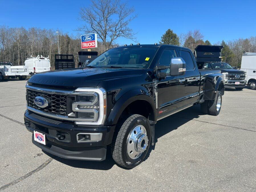 2025 FORD F-450