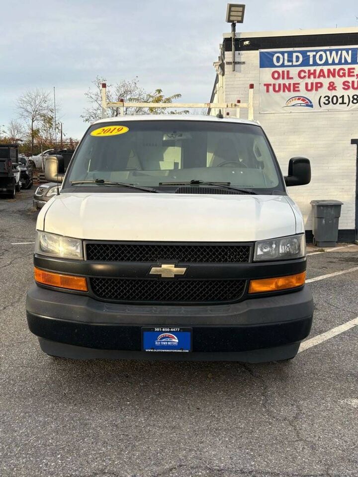 2019 CHEVROLET Express