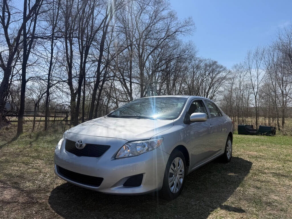 2010 TOYOTA Corolla