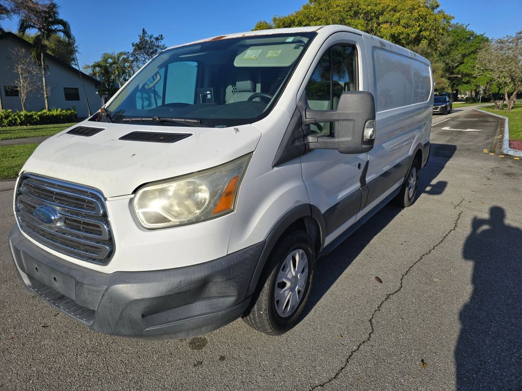 2015 FORD Transit