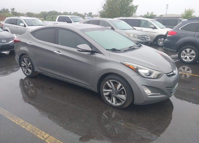 2014 HYUNDAI Elantra