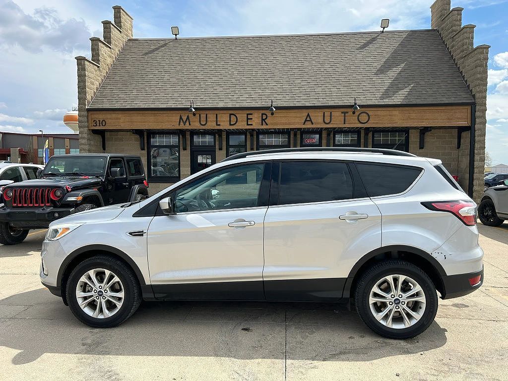 2018 FORD Escape