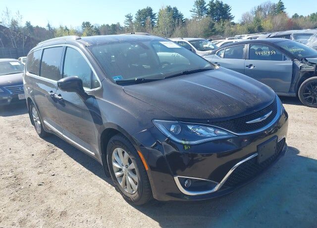 2018 CHRYSLER Pacifica