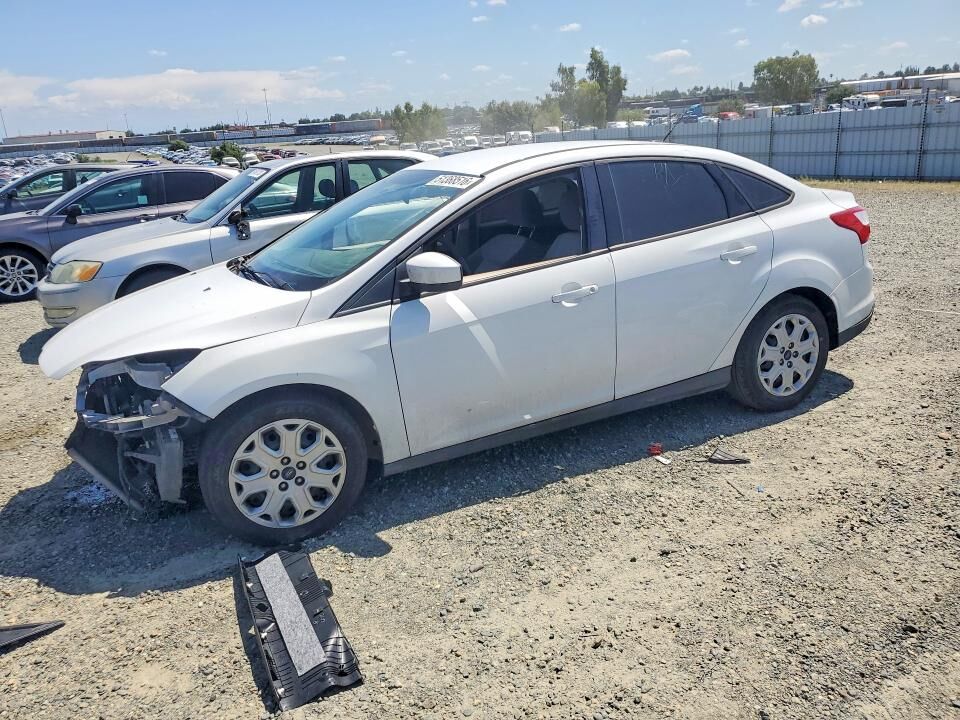 2012 FORD Focus