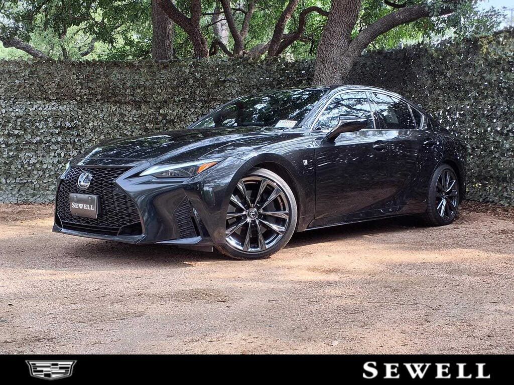 2024 LEXUS IS
