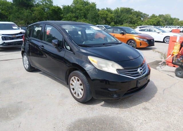 2016 NISSAN Versa