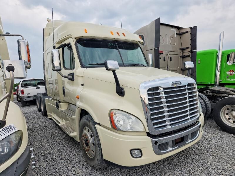 2013 FREIGHTLINER Cascadia
