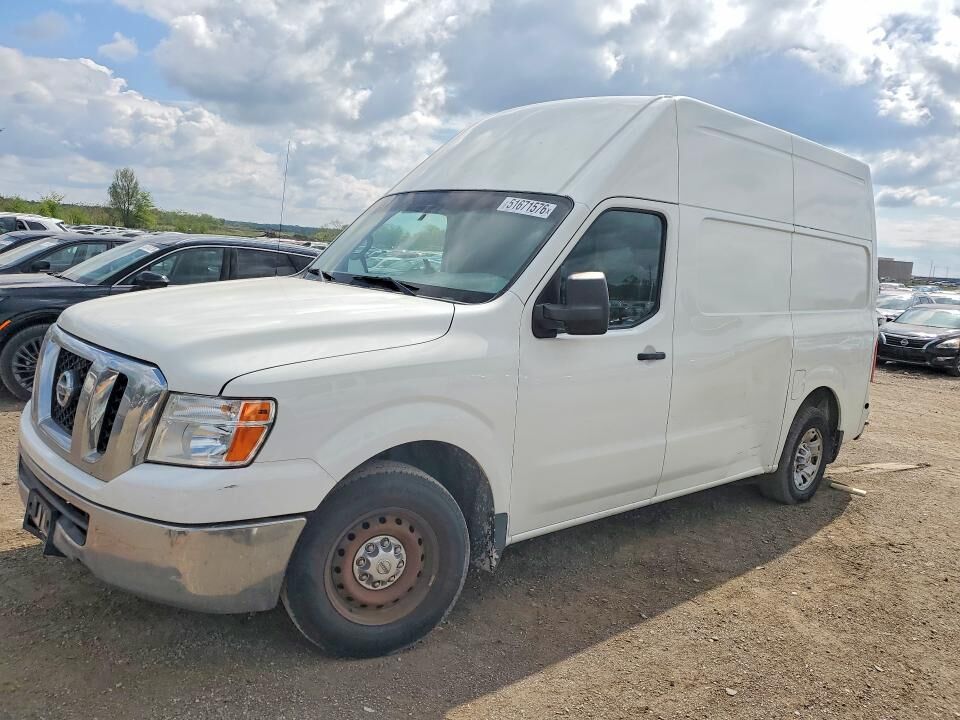 2013 NISSAN NV