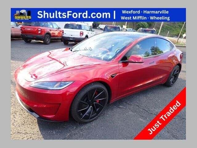 2026 TESLA Model 3