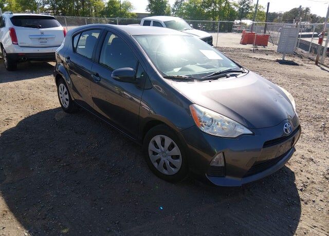2012 TOYOTA Prius