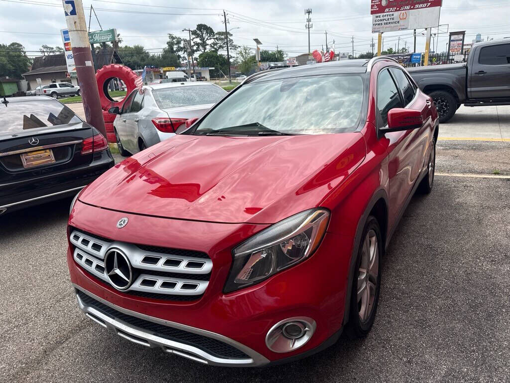 2018 MERCEDES-BENZ GLA-Class